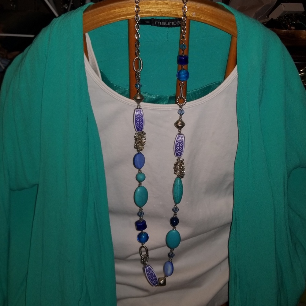Jewelry - Picture 2 of 5